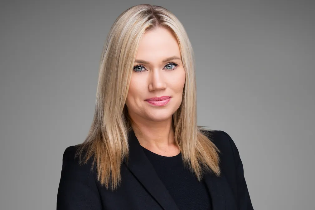 Business Women Staff Headshot Photography